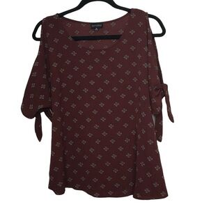 Zenobia Burgundy Floral Print Cold Shoulder Blouse